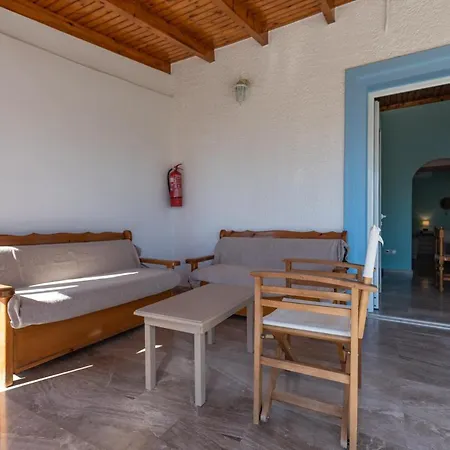Apartman Tasos Koutsoubos *