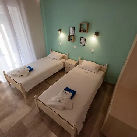 Tasos Koutsoubos * Koróni