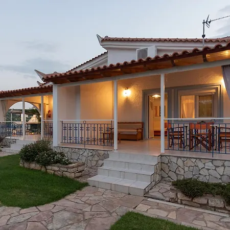 Apartament Tasos Koutsoubos