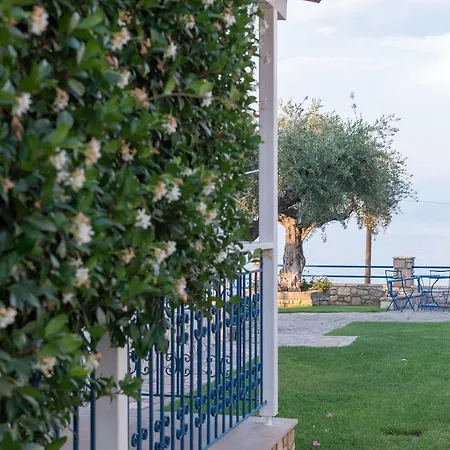 Tasos Koutsoubos Apartament Koróni