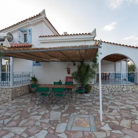 Tasos Koutsoubos Apartment Koroni (Messinia)