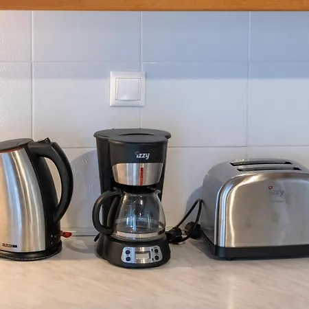 Apartament Tasos Koutsoubos *