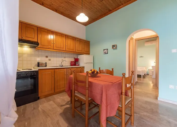 Tasos Koutsoubos Apartamento