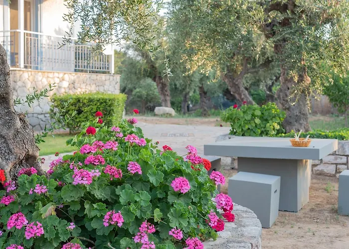 Tasos Koutsoubos Appartement *